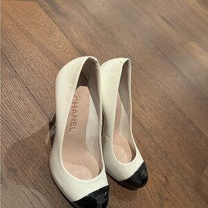 Chanel White and Black Two-Tone Heels